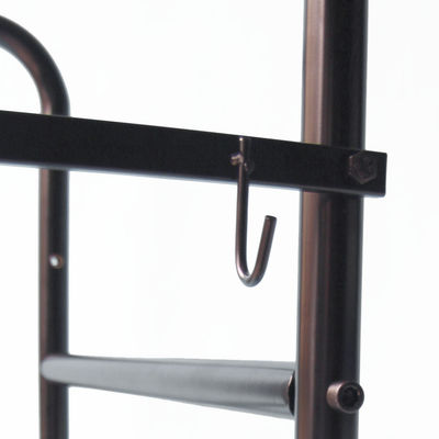 車の修理工場のための460mmの深さ600mmの幅のタイヤの貯蔵の棚