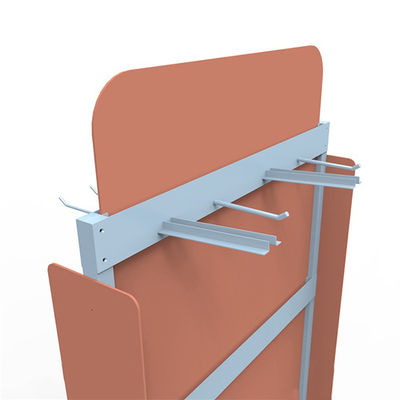 LHの注文の工具店の陳列だな、車輪が付いているPegboard用具の棚